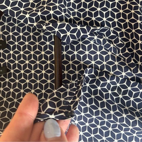 Theory silk top - Picture 7 of 8